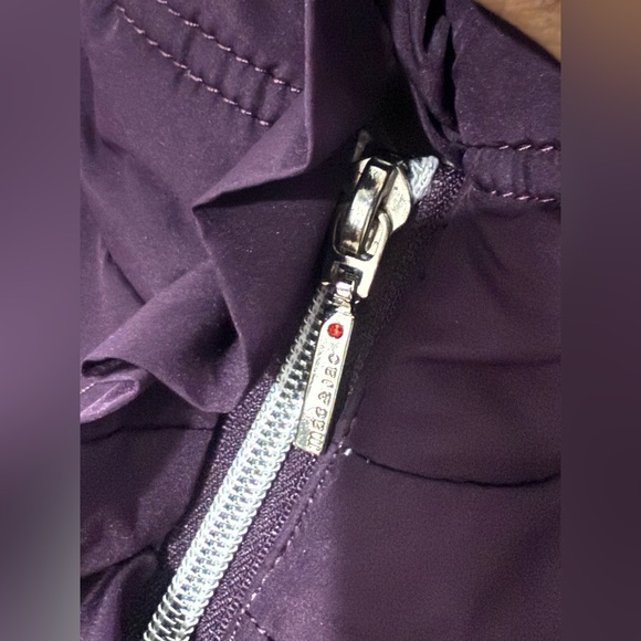 Elegant Women's Plum Puffer Jacket - Picture 7 of 13